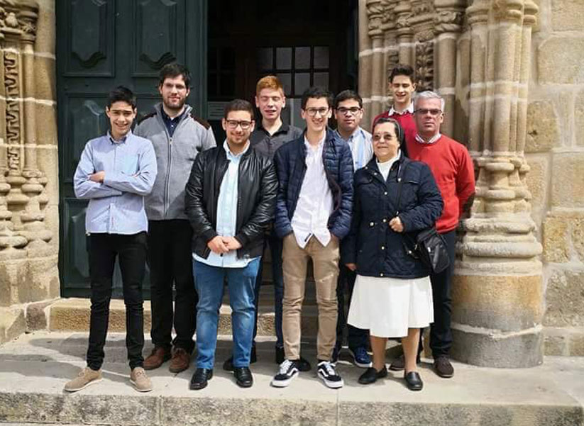 Seminaristas em Jornada Vocacional de Vila Nova de Foz Côa