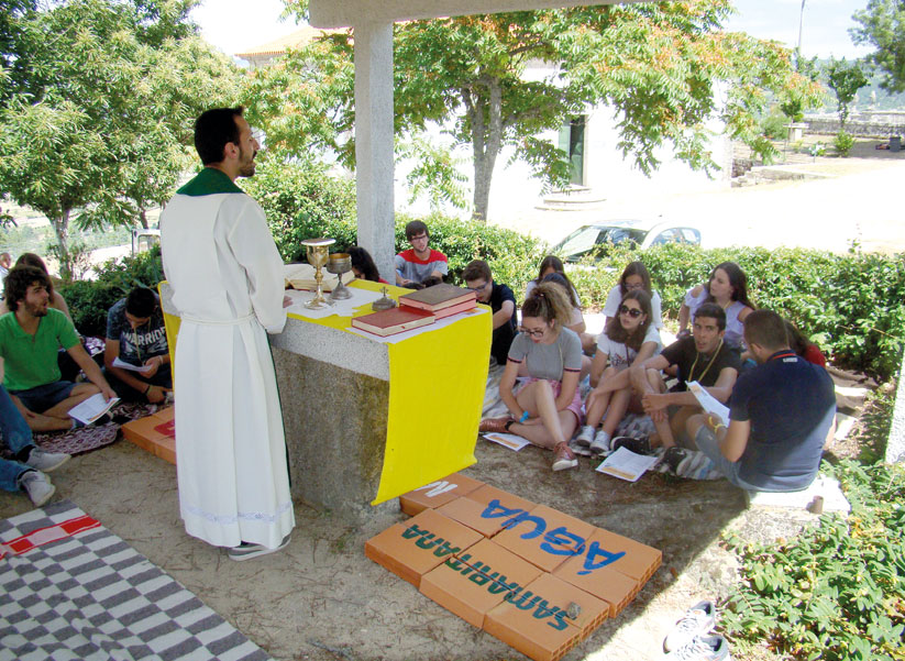 8º Verão é Missão + Acampamento de Jovens em Vila da Ponte