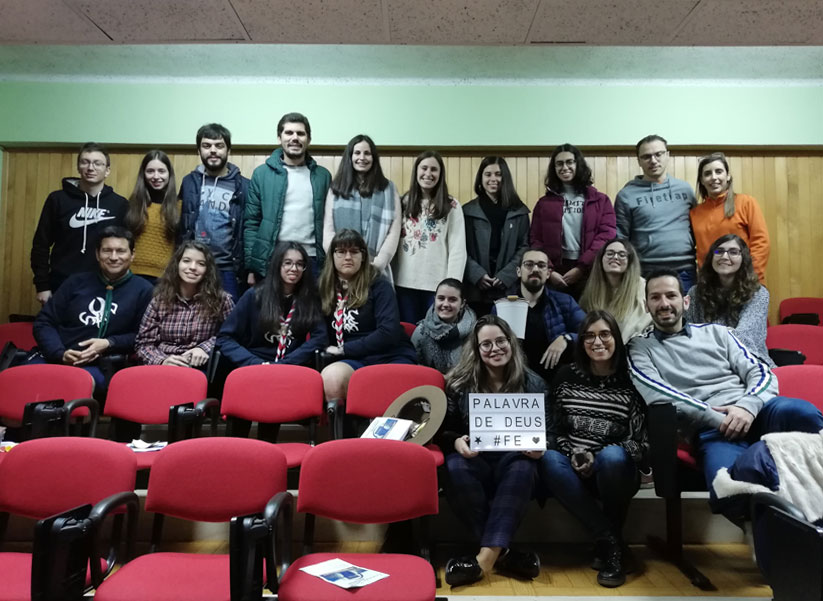 Formação Bíblica para Jovens