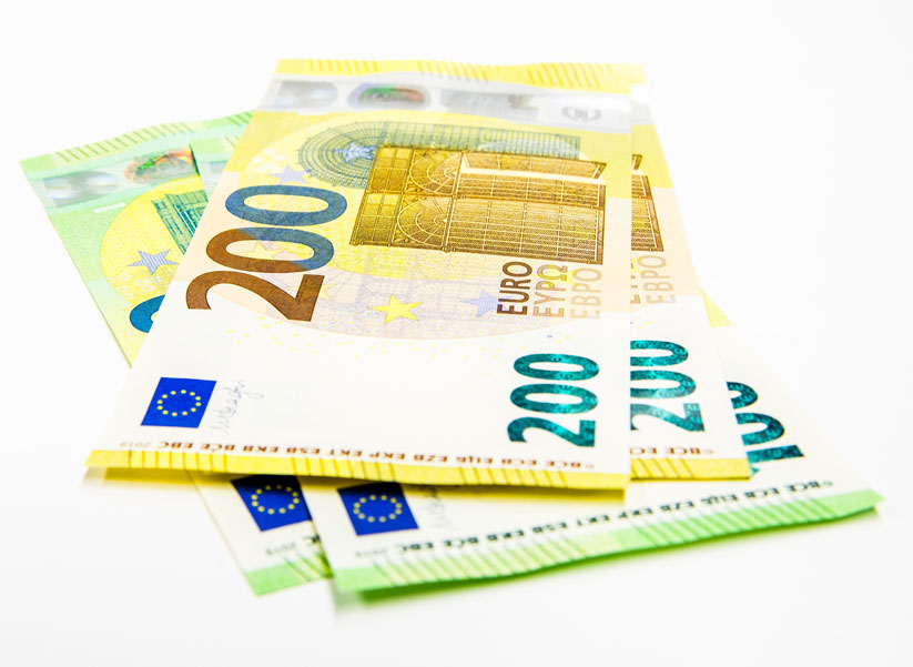 Aviso sobre as novas notas de 100 e 200 euros