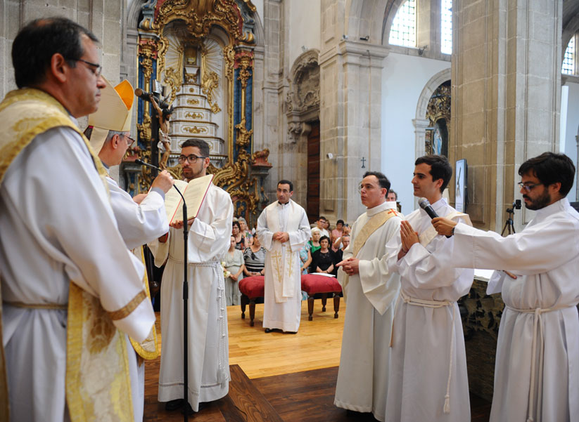 Homenagem ao Pe. Ildo na paróquia de Arcos - Diocese de Lamego